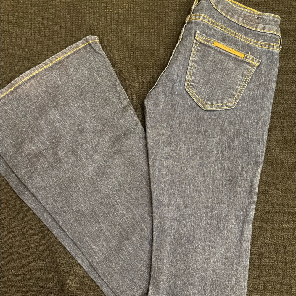 True Religion wide leg Flare Jeans with Yellow Stitching Size 25